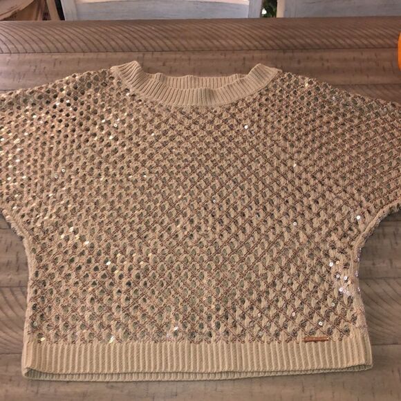 Sparkle ❇️ and Shine ✨ in this Sequins Sweater. Neutral All Season Fall 2 Cruise - Picture 3 of 16